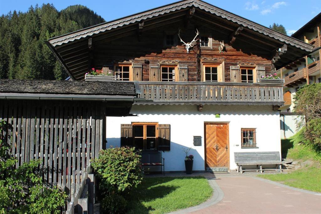 Das Zauberhaft Mayrhofen Exterior foto